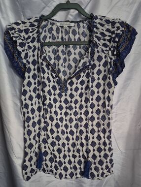 Rose & Olive White and Navy Patterned Tassel V-Neck Blouse
